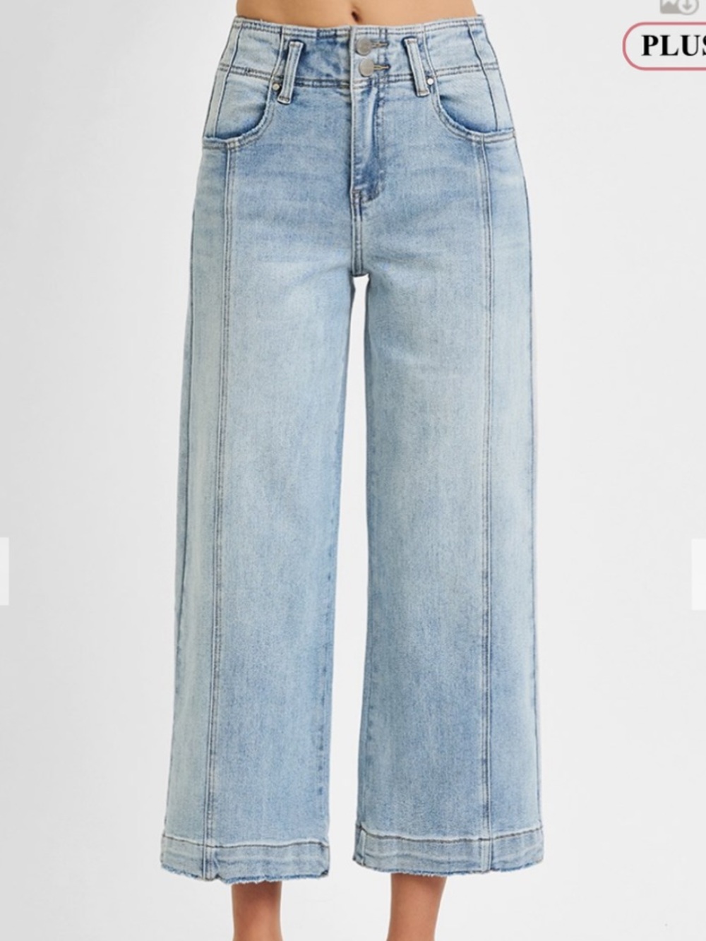 285 1X - 3X ❤️RISEN PLUS HIGH RISE CROP WIDE FRONT SEAM DETAIL JEANS
